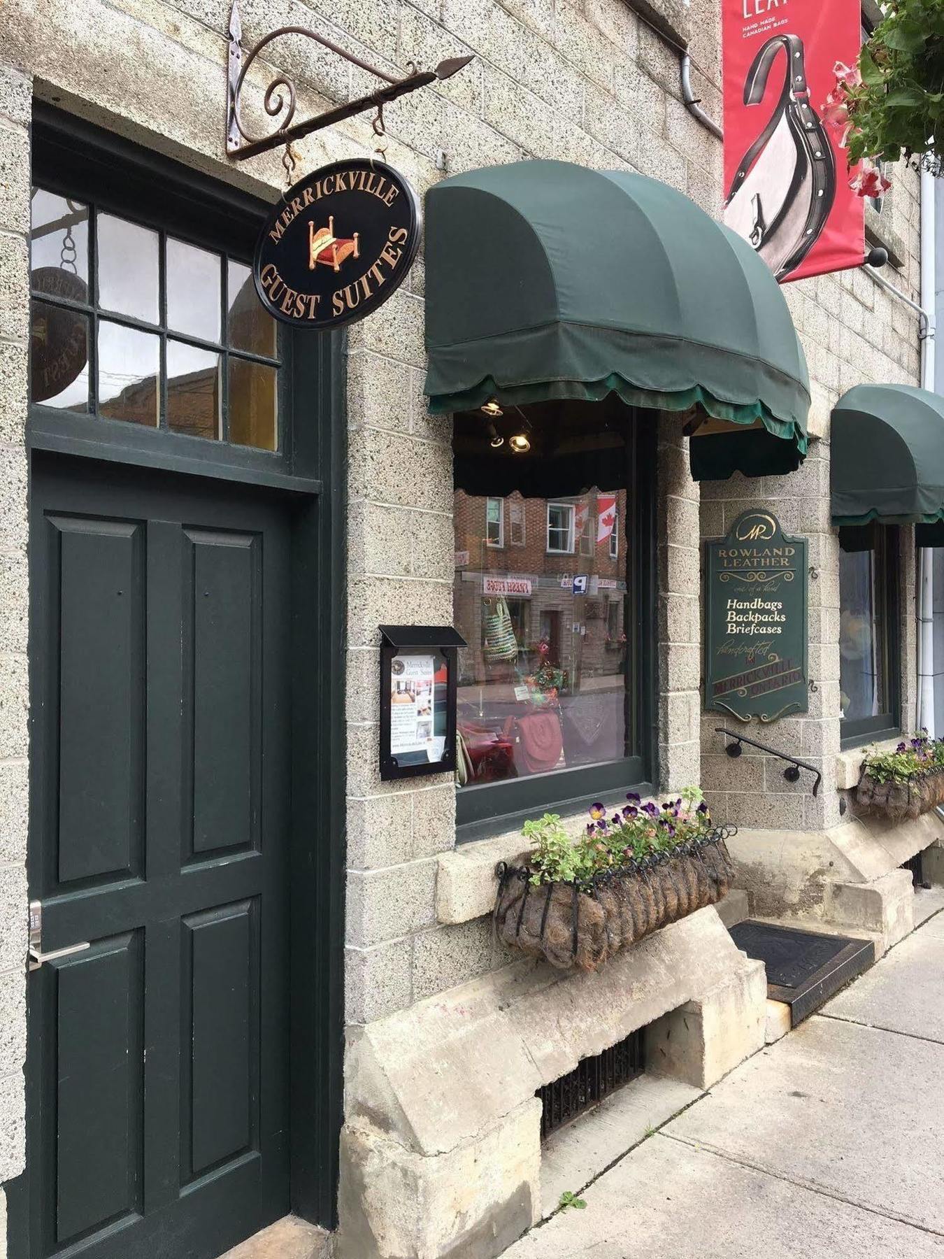 美瑞克维尔套房旅馆 Merrickville 外观 照片